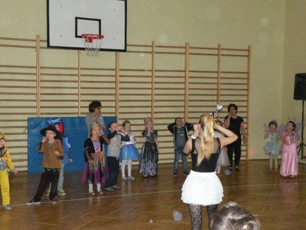 baL056.jpg