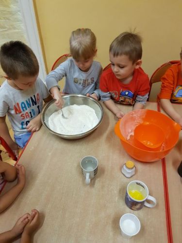 123704461_400467357756286_8235926700966954855_n.jpg